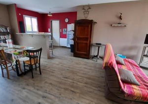 Maison de plain-pied avec jardin clôturé, proche Thermes St Roch - 3 chambres, WiFi, cuisine équipée - FR-1-541-46