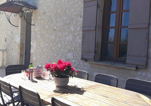 Maison en pierre avec piscine privée, idéal familles, proche Bastides du Périgord - FR-1-616-81