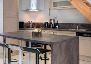 Maison rénovée à Locmiquélic : 3 min du Batobus, proche sentiers et commerces, 4-6 pers. - FR-1-349-128