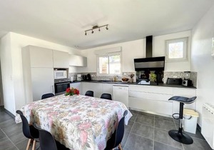 Maison rénovée proche mer 7 pers., jardin, wifi et ping-pong, 3 chambres, 2 salles d'eau - FR-1-361-426