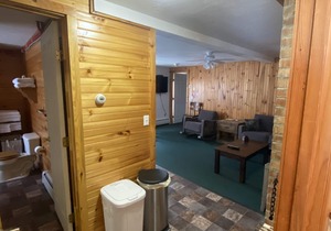 Majestic recreational Lodging w/Snowmobile and Side x Side rentals on Long Lake