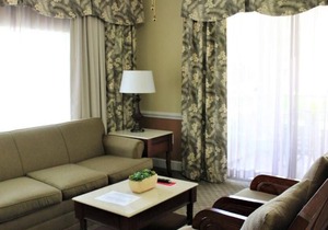 Make Yourself at Home! Beautiful Orlando, 2 Amazing Units, Pool, Close to Disney