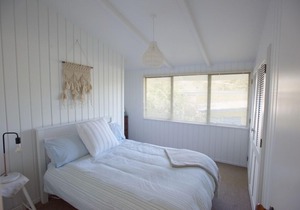 MAKO COTTAGE. (FREE WIFI and full SKY) Convenient+