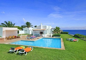 Mallorca Südostküste - Villa Cala Serena 4840 mit Meerblick, Pool und Internet. Wechseltag Samstag, Nebensaison flexibel auf Anfrage, Mindestmietzeit 1 Woche. - - Wenn wegen Corona / Covid 19 kein Aufenthalt im Ferienhaus möglich ist, kann vor Anreise gegen Zahlung von Euro 200,- umgebucht oder storniert werden!