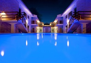Manga Verde Beach 12: Pool and Ocean View H