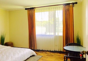 Mango Boulevard Hotel