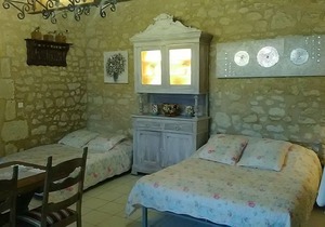 Manoir Le Cristal bed and breakfast, Futuroscope at 27 euros! (ground floor)