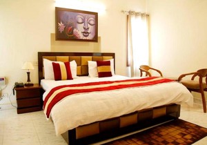 Maplewood Guest House, Neeti Bagh, New Delhiit is a Boutiqu Guest House