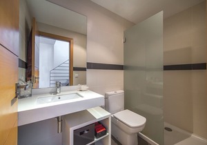 Mar Colonia - Three Bedroom Apartment, Sleeps 4