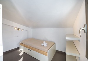 Mar Colonia - Three Bedroom Apartment, Sleeps 4