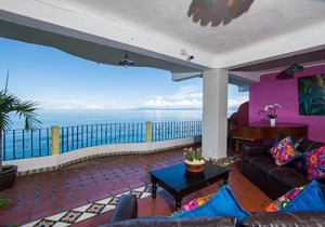 Mar Sereno Hotel & Suites