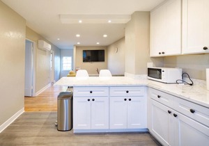 @ Marbella Lane - 3BR SFR 2Floor DTWN SJ Ldry