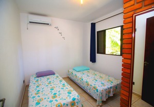 MARESIAS! = FLAT 02 = EXCELLENT COND. CLOSED -16 FLATS WITH COZ. 1 TO 4 PEOPLE!