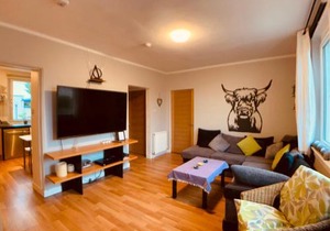 Maria- Bright and Modern City Center Apartment .