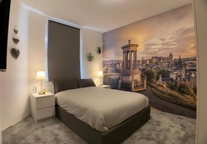 Maria- Bright and Modern City Center Apartment .