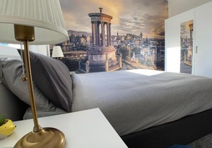Maria- Bright and Modern City Center Apartment .