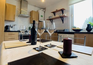Maria - Nice quiet city center apartment.