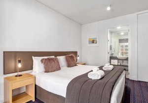 Marina Apartment 406
