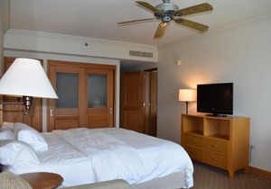 Master w lagoon view 2 guests (B18)