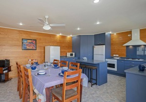 Matarangi Escape - Matarangi Holiday Home