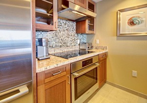 Maui Resort Rentals - Exclusive Hyatt Residence Club 1BR Oceanfront Upper Floor Viilla