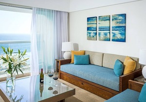 MAYAN PALACE ONE BEDROOM SUITE ACAPULCO