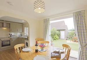 Mayflower Cottage - Three Bedroom House, Sleeps 5