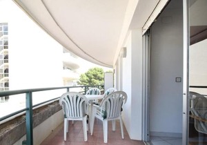 MEDES PARK 2-8