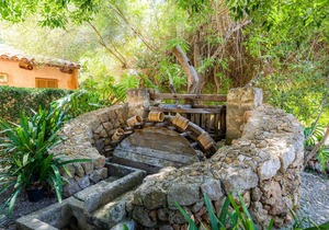 Mediterranean Holiday Home "Sa Mata Grossa" with Wi-Fi, Garden, Terrace and Pool
