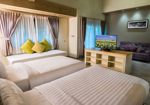 Mela Garden Retreat Cottage