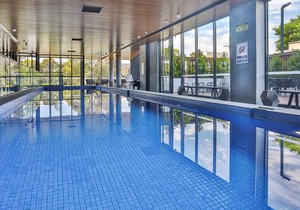 Melbourne Knox Central Apartment Hotel