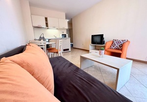 MENADA * ROYAL SUN * Family apartment with balcony