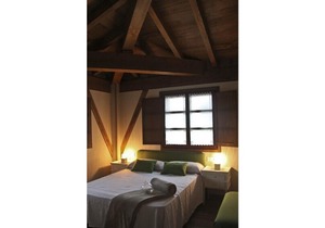 Mendiko Baserria - Aiara- two rooms