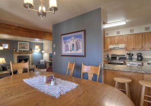Mesa Haven | Near FLC, Town, Trails & Golf - Pool & Hot Tub (Ferringway #13)