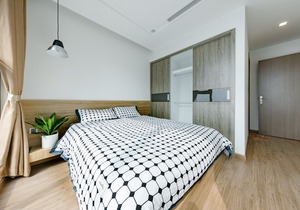 Metropolis Hanoi Serviced Apartment 2BR LAKE VIEW