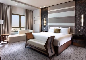 Metropolitan Hotel Dubai