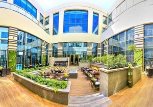 Metropolitan Hotel Dubai