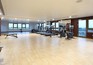 Metropolitan Hotel Dubai (Refreshing Home)