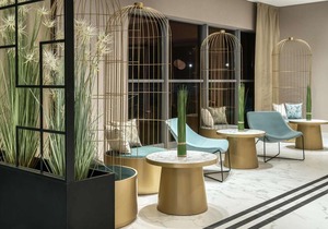 Metropolo By Golden Tulip