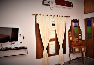 Meya boutique homes – 1st Floor Apt