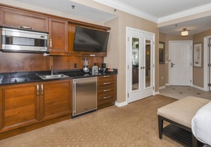 MGM SIGNATURE LUXURY ! FREE PARKING ! NO RESORT FEES ! WELCOME TO THE MGM POOLS