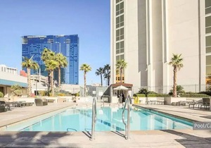 MGM SIGNATURE LUXURY ! FREE PARKING ! NO RESORT FEES ! WELCOME TO THE MGM POOLS