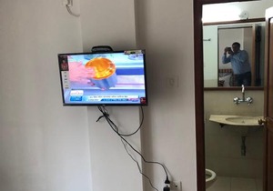 MH12 Services Luxury Room Kalyani Nagar