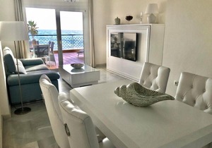 MI CAPRICHO 17 BEACHFRONT APARTMENT