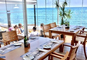 MI Capricho A15 Beachfront Apartment