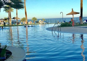 MI Capricho A15 Beachfront Apartment