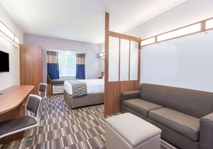 Microtel Inn & Suites By Wyndham Cadiz