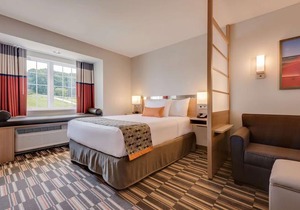 Microtel Inn & Suites by Wyndham Clarion
