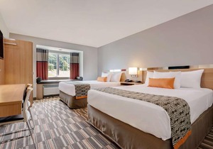 Microtel Inn & Suites by Wyndham Clarion