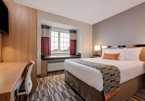Microtel Inn & Suites by Wyndham Clarion